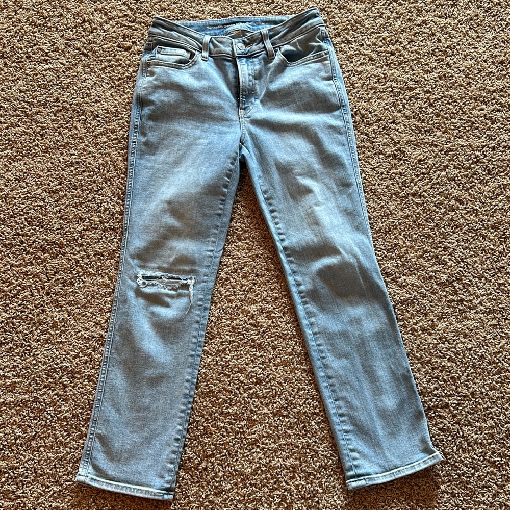 Chicos women’s defineme straight leg ankle jeans